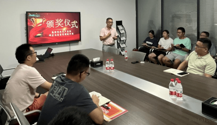 光谷薄膜企业创始人